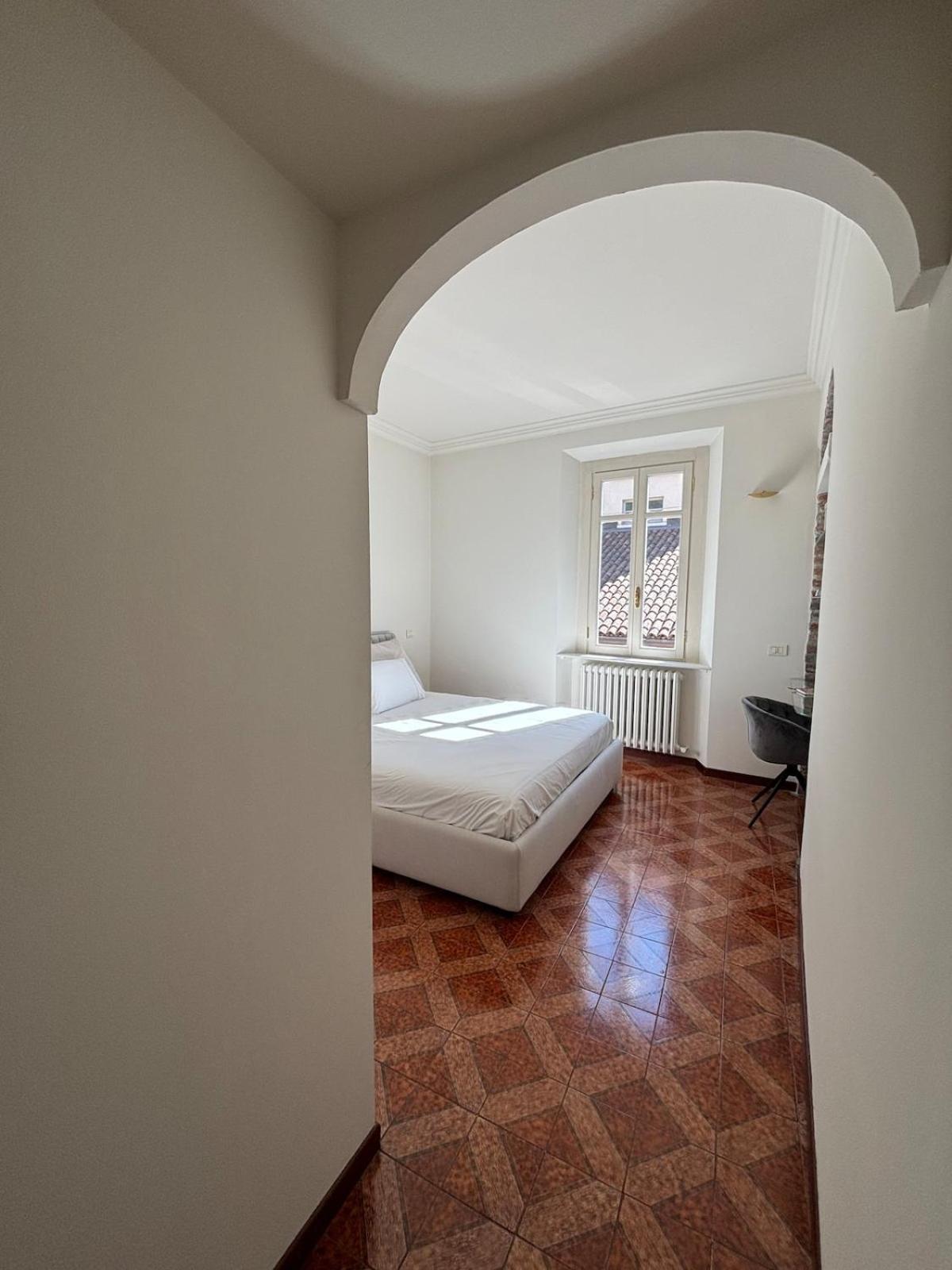 Apartment Ilnanoacomo, Holidayapartment In The Heart Of Como